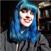 Professeur d'histoire de l'art passionnée de théâtre et de cinéma pour des cours à domicile dynamiques.